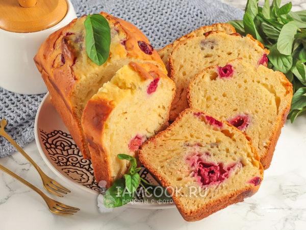 Кекс с вишней на кефире, рецепт с фото