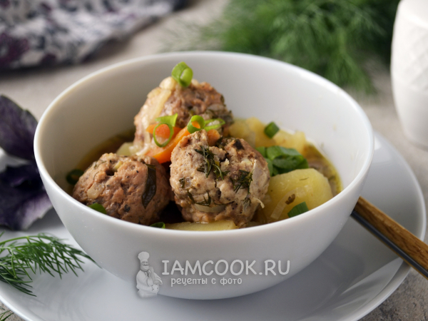Картошка с фрикадельками в мультиварке, рецепт с фото