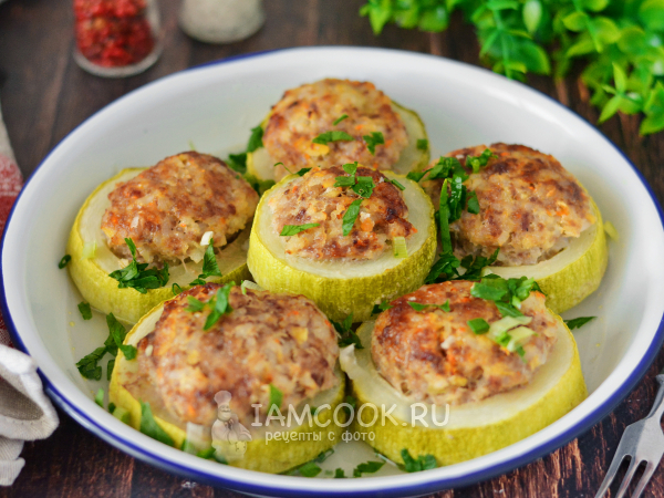 Фаршированные кабачки ПП в духовке, рецепт с фото