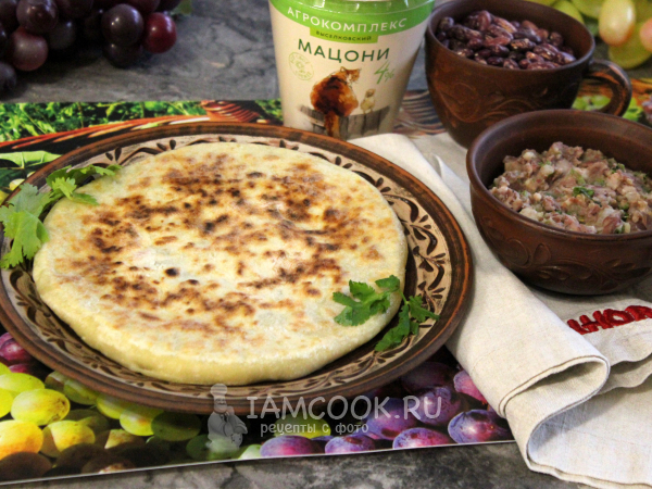 Лобиани с беконом, рецепт с фото