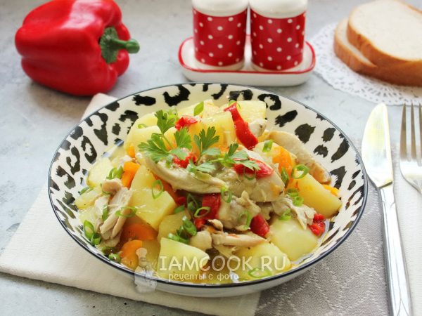 Картофельное рагу с курицей, рецепт с фото
