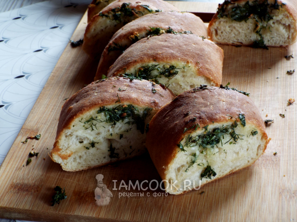 Багет с зеленью и чесноком, рецепт с фото