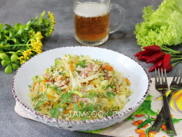 Тушеная капуста по-баварски, рецепт с фото