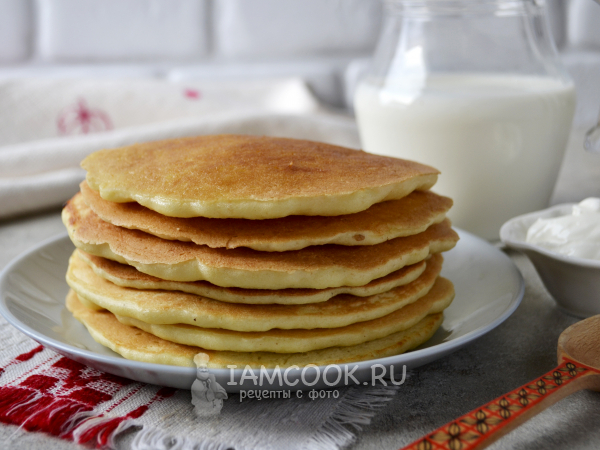 Мордовские блины на манке (толстые дрожжевые), рецепт с фото