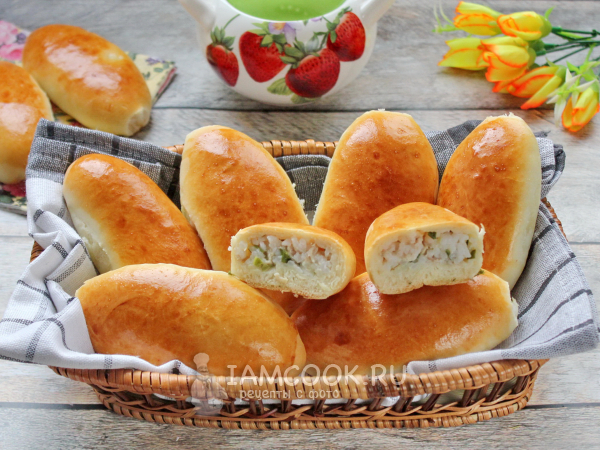 Пирожки с курицей и рисом, рецепт с фото