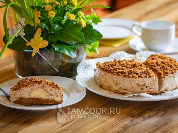 Пряничный торт с бананами без выпечки, рецепт с фото