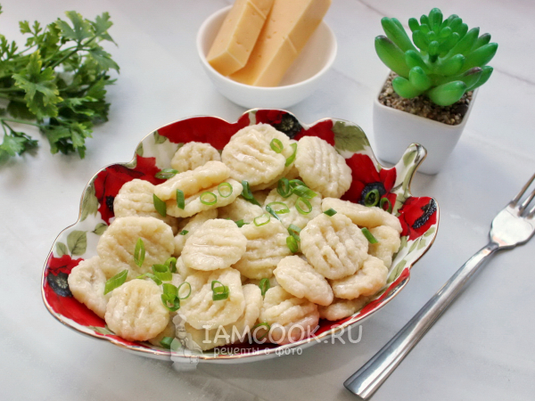 Сырные галушки, рецепт с фото