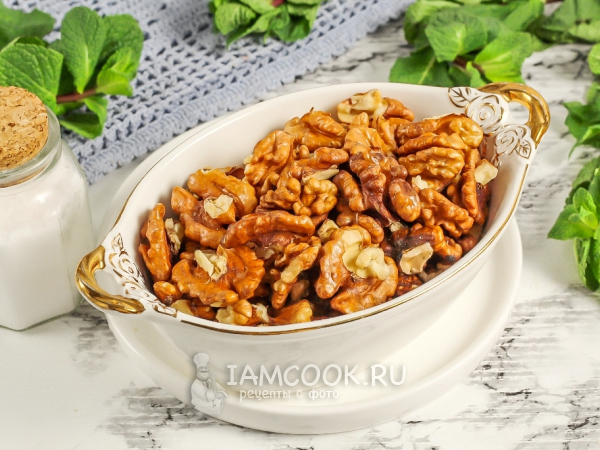 Жареные грецкие орехи, рецепт с фото