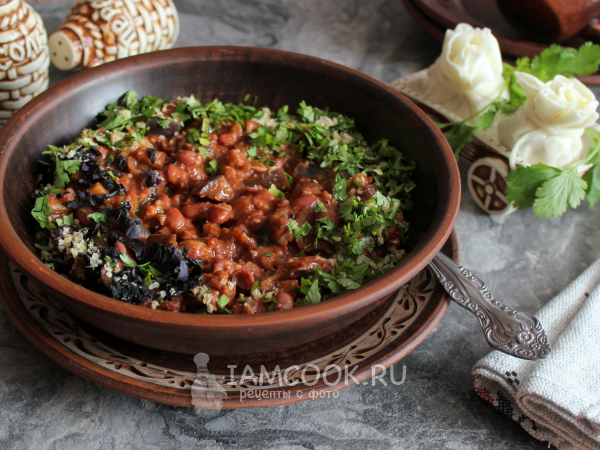 Лобио с баклажанами и фасолью, рецепт с фото