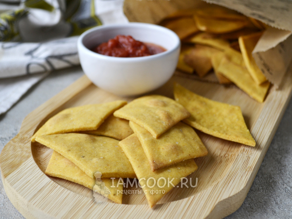 Чипсы из кукурузной муки, рецепт с фото