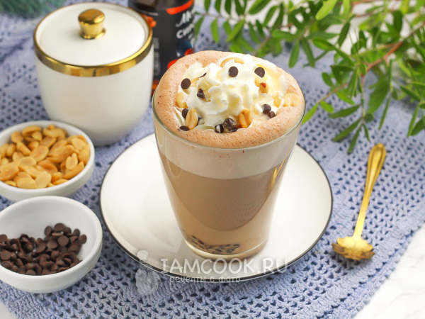 Раф «Сникерс», рецепт с фото