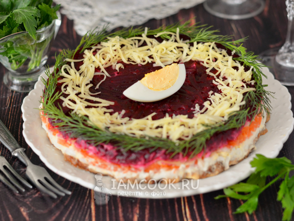 Салат «Генеральский» с грибами, рецепт с фото