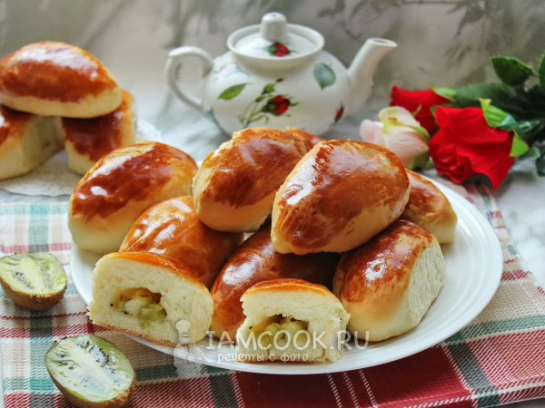 Пирожки с киви, рецепт с фото
