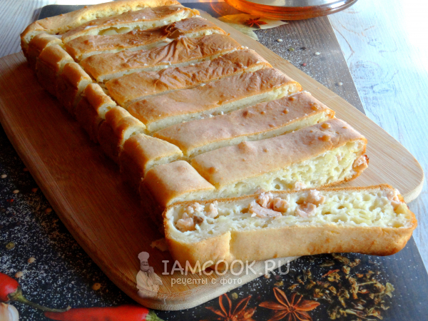 Заливной пирог с горбушей и картошкой, рецепт с фото