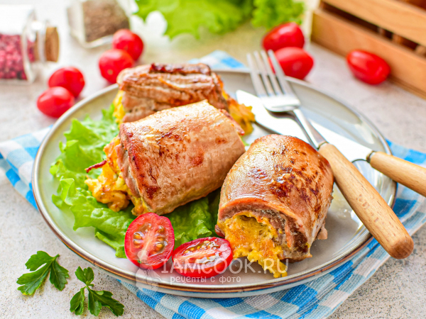 Рулетики из свиной вырезки, рецепт с фото