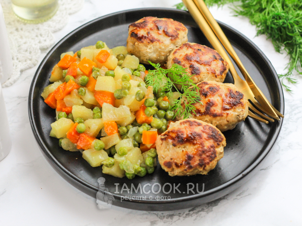 Котлеты на пергаменте на сковороде, рецепт с фото