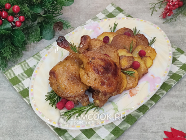 Утиные ножки в рукаве в духовке на Новый год, рецепт с фото