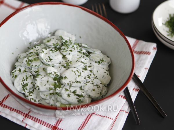 Огурцы по-польски (в сметане), рецепт с фото