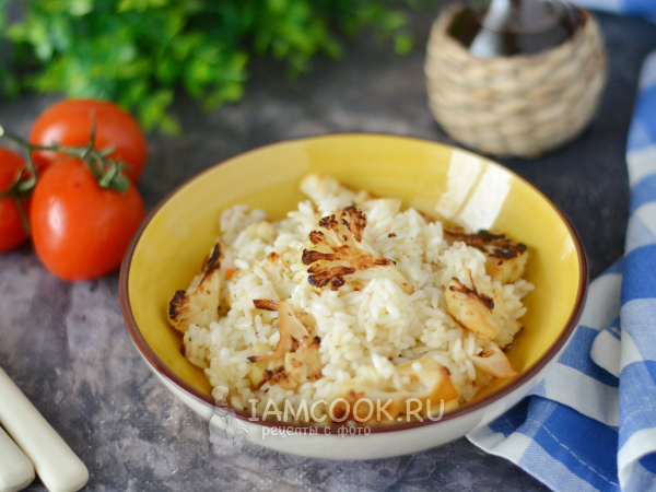 Цветная капуста с рисом на сковороде, рецепт с фото