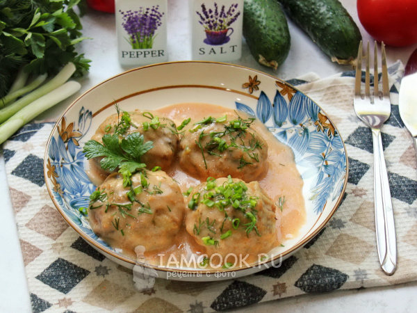 Биточки с грибами в духовке, рецепт с фото