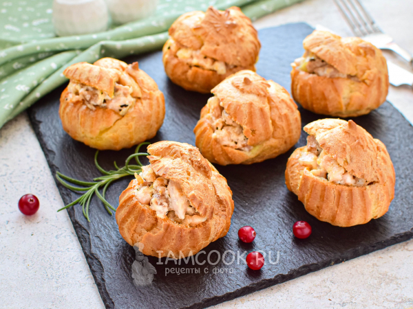 Профитроли с курицей, рецепт с фото