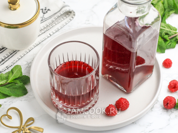 Малиновая настойка на водке, рецепт с фото