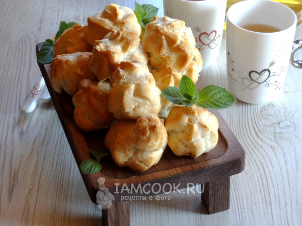 Профитроли с шоколадным кремом, рецепт с фото