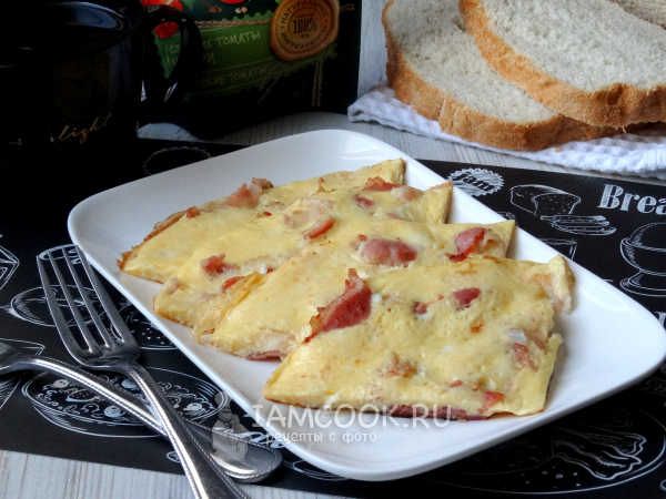 Омлет с беконом, рецепт с фото