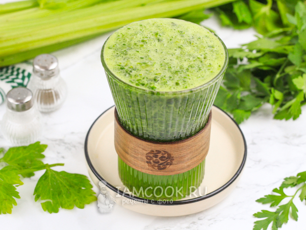 Смузи из сельдерея и петрушки, рецепт с фото