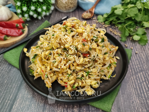 Пророщенная соя по-корейски, рецепт с фото