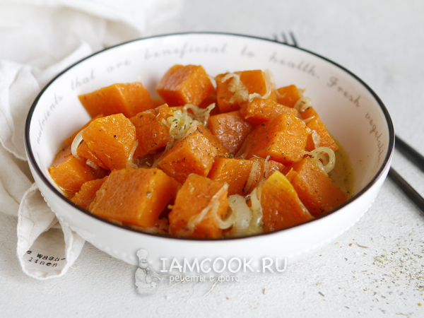 Тыква с луком в духовке, рецепт с фото