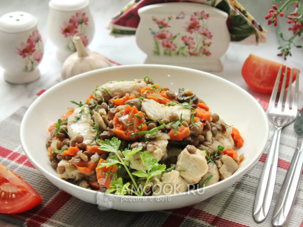 Курица с зеленой чечевицей, рецепт с фото