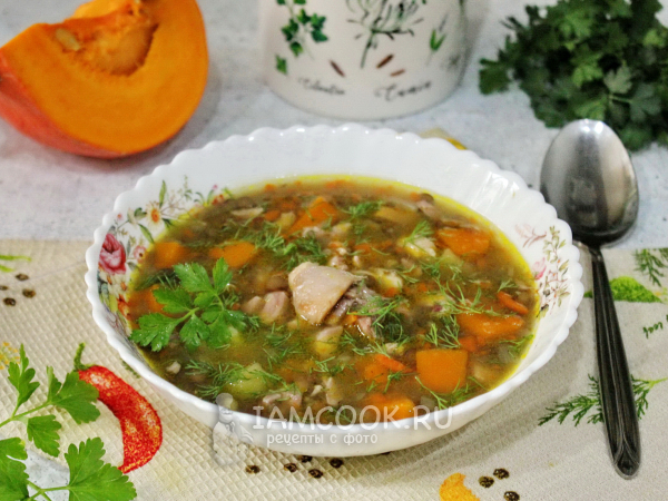 Тыквенный суп с копченой курицей, рецепт с фото