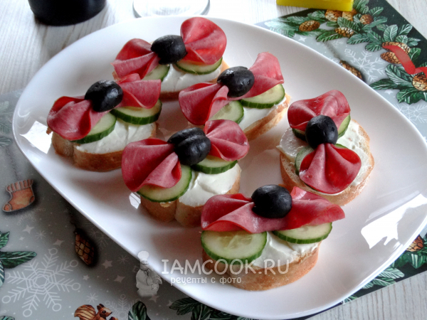 Бутерброды-бантики, рецепт с фото