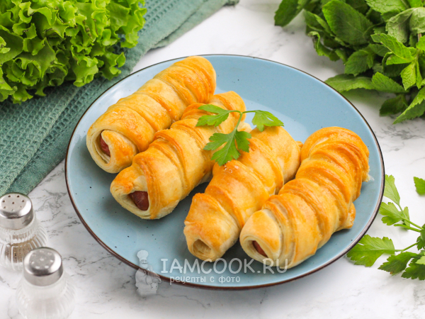 Сосиски в тесте в аэрогриле, рецепт с фото