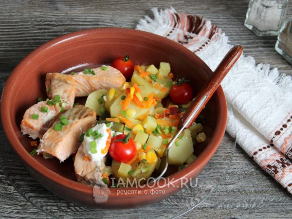 Кета в духовке в рукаве, рецепт с фото