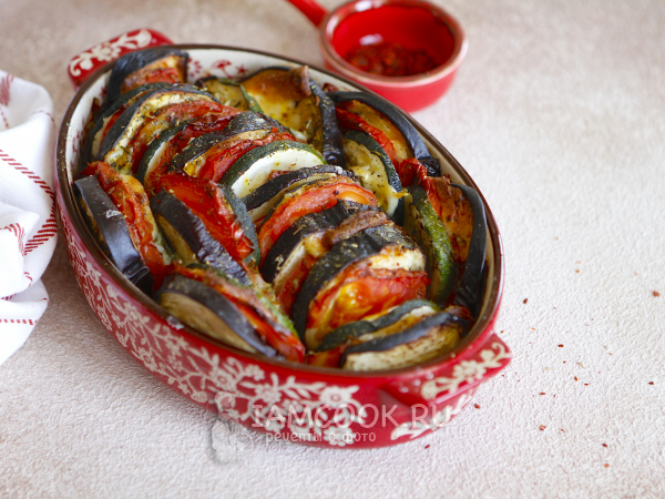 Рататуй с моцареллой, рецепт с фото