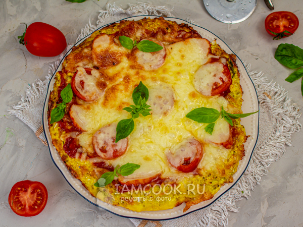 Кето пицца из цветной капусты, рецепт с фото