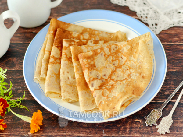 ПП блины из цельнозерновой муки на молоке, рецепт с фото