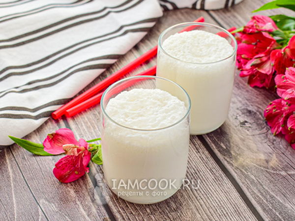 Молочный коктейль с яблочным соком, рецепт с фото