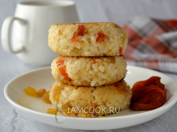 Постные рисовые биточки (сладкие), рецепт с фото
