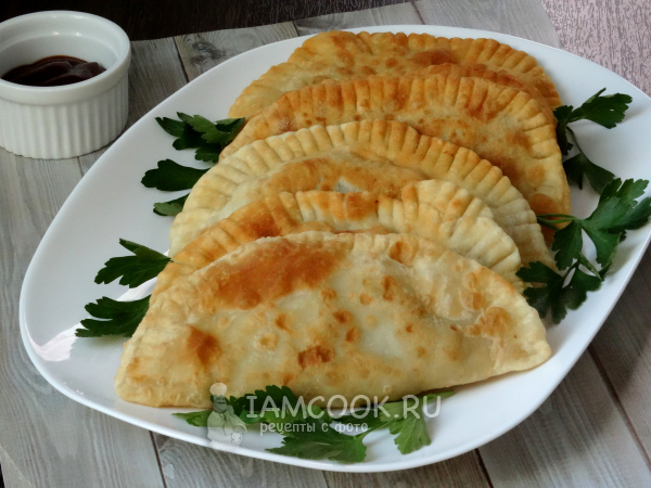 Чебуреки с рисом, рецепт с фото
