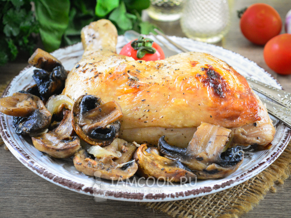 Курица с грибами в рукаве в духовке, рецепт с фото