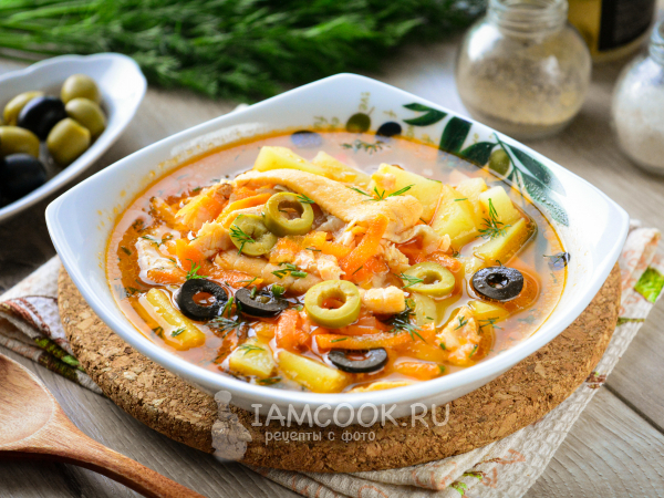 Рыбный суп с оливками, рецепт с фото