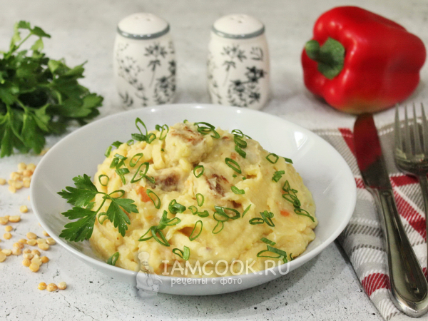 Гороховое пюре с мясом, рецепт с фото