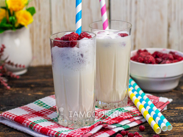 Молочный коктейль (ванильный), рецепт с фото