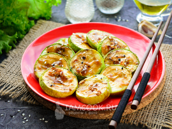 Кабачки в соевом соусе в духовке, рецепт с фото