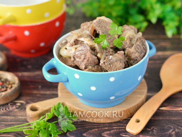 Томленая говядина на сковороде, рецепт с фото