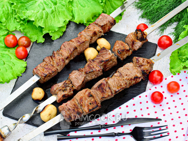 Шашлык из говядины с уксусом и луком, рецепт с фото