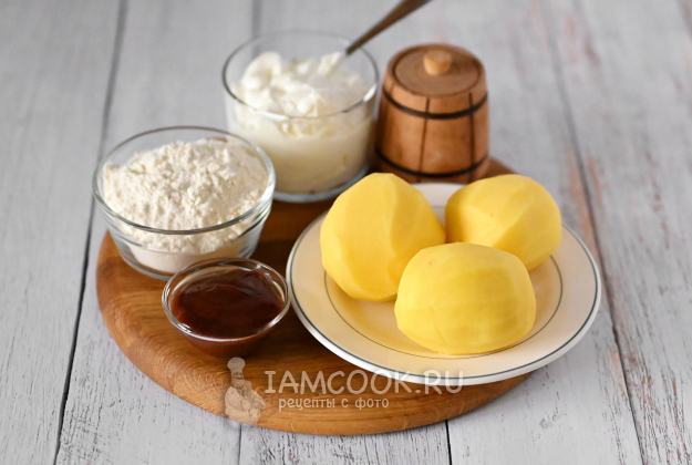 Ингредиенты для приготовления картофельных драников для детей